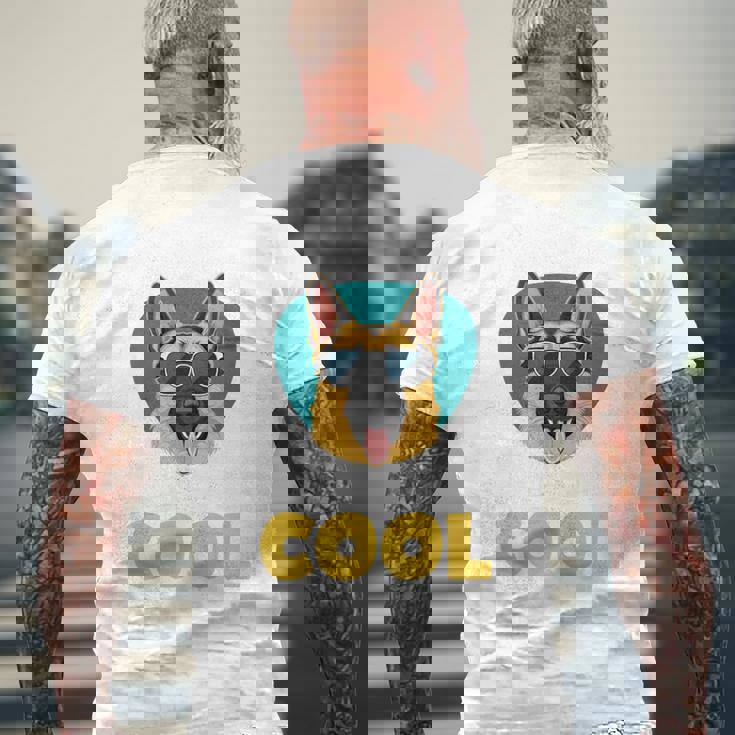 My Dog Thinks I'm Cool サングラス ジャーマンシェパード ドッグオーナー 長袖tシャツ メンズTシャツ バックプリント 高齢者への贈り物