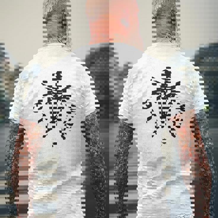 Otyken エスニックグループ オティケン 音楽バンド 音楽グループ オティケン メンズTシャツ バックプリント 高齢者への贈り物