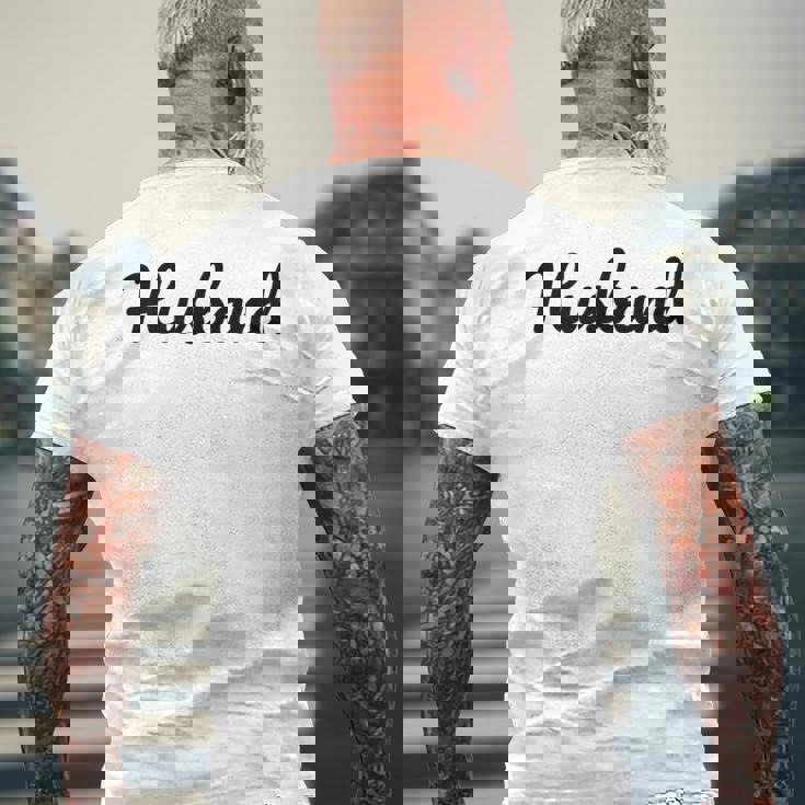 メンズ 【Husband】旦那 夫 シンプル おしゃれ 英語 英文字 夫婦お揃い 結婚祝い カップル ペアルック おもしろ ペア メンズTシャツ バックプリント 高齢者への贈り物