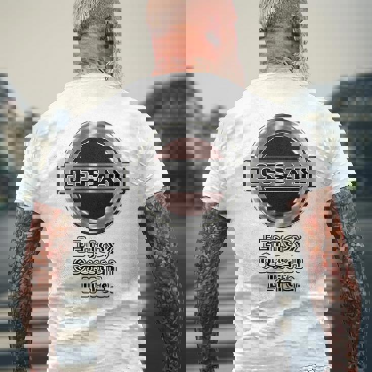 【バックプリント・背中側】Ossan おっさん（車好き ロゴ エンブレム パロディ）【変なデザイン屋さん】文字 面白い メンズTシャツ バックプリント 高齢者への贈り物