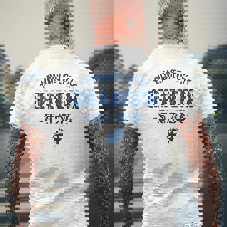 おじいちゃんに昇進 2025 もうすぐ、初めての祖父 メンズTシャツ バックプリント 高齢者への贈り物