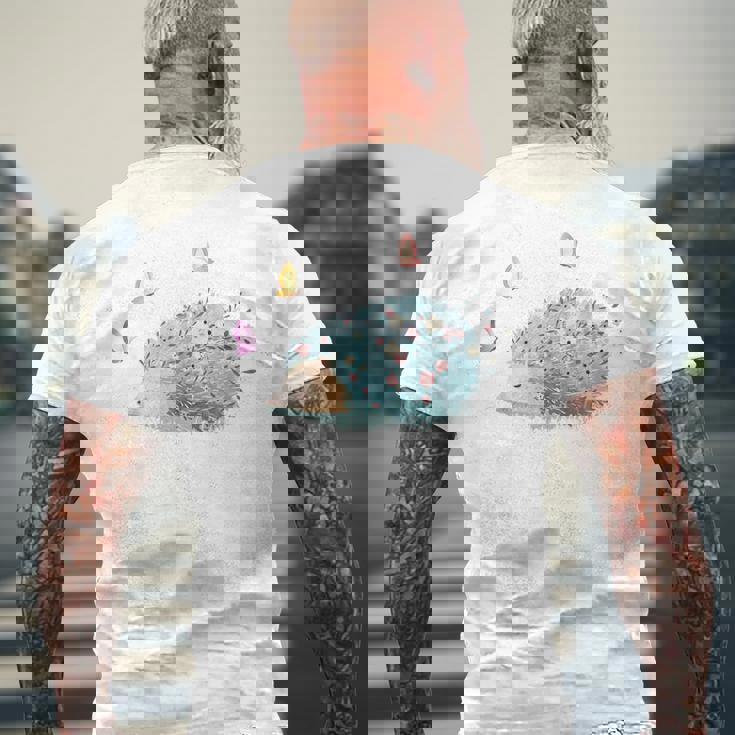 かわいいハリネズミ蝶 ティーンエイジガールギフト メンズTシャツ バックプリント 高齢者への贈り物