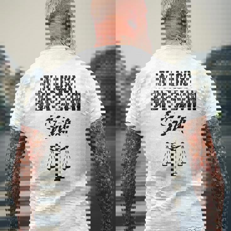 これは私のラッキーバー試験シャツ面白いラッキーバー試験 メンズTシャツ バックプリント 高齢者への贈り物