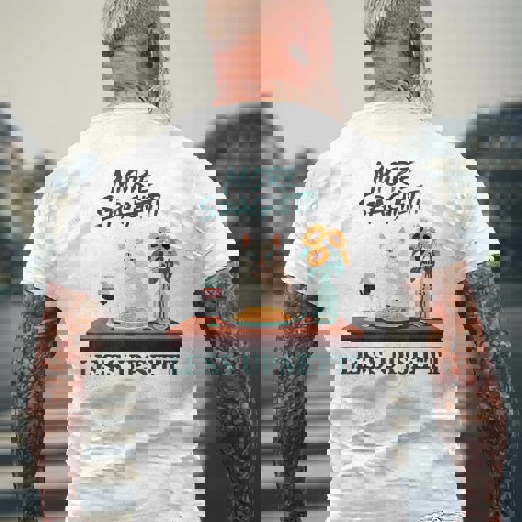 より多くのスパゲッティ、より少ないアップセッティ、イタリア料理 猫愛好家 メンズTシャツ バックプリント 高齢者への贈り物