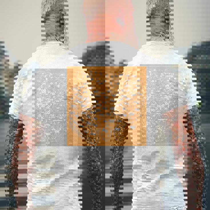 イエティ ライブに行く メンズTシャツ バックプリント 高齢者への贈り物