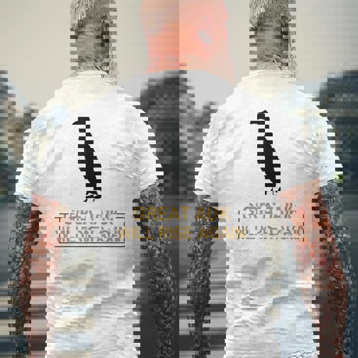 オオウミガラスは再び復活する 絶滅した飛べない鳥ペンギン メンズTシャツ バックプリント 高齢者への贈り物