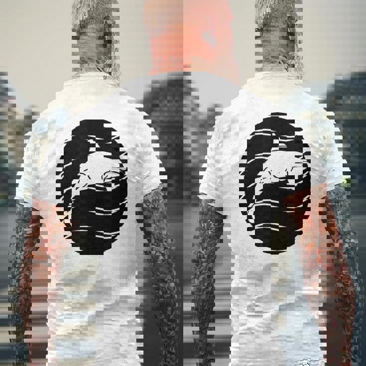 オルカ ヴィンテージ クジラ 海洋動物 クジラ メンズTシャツ バックプリント 高齢者への贈り物