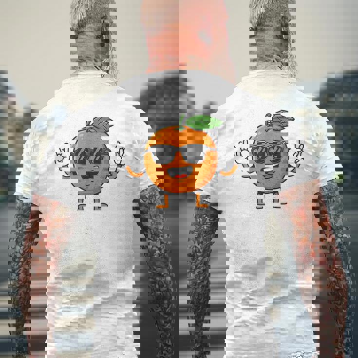 オレンジ 面白い 人間 クール シェード 腕 脚 夏 太陽 メンズTシャツ バックプリント 高齢者への贈り物