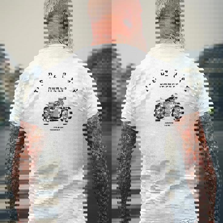 カフェレーサー おしゃれ バイク モーターサイクル カスタム 東京 ジャパン メンズTシャツ バックプリント 高齢者への贈り物