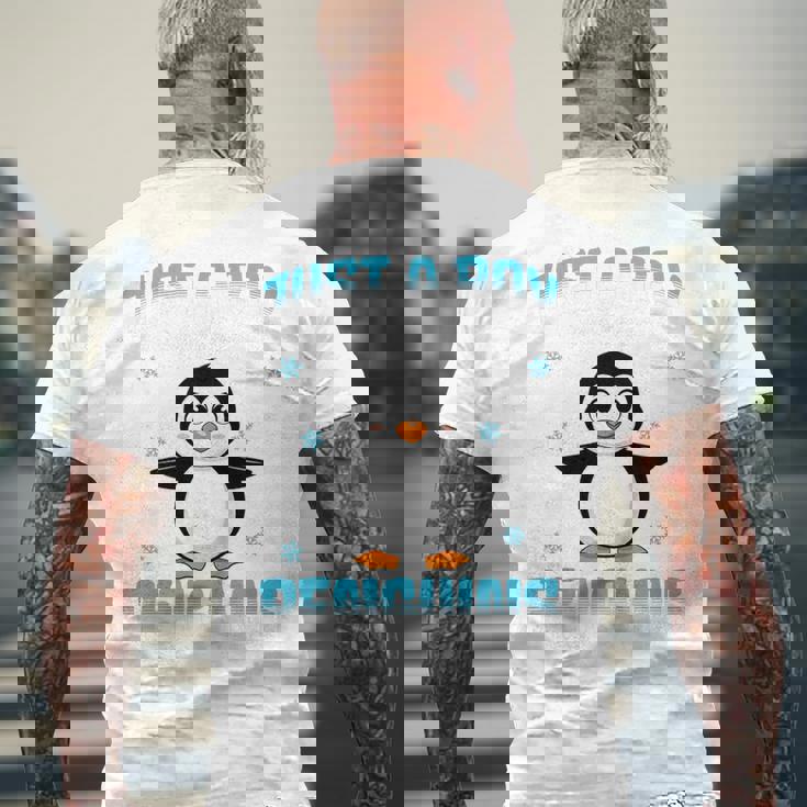 キッズ ペンギンが大好きな少年 キッズボーイズ ペンギン好き メンズTシャツ バックプリント 高齢者への贈り物