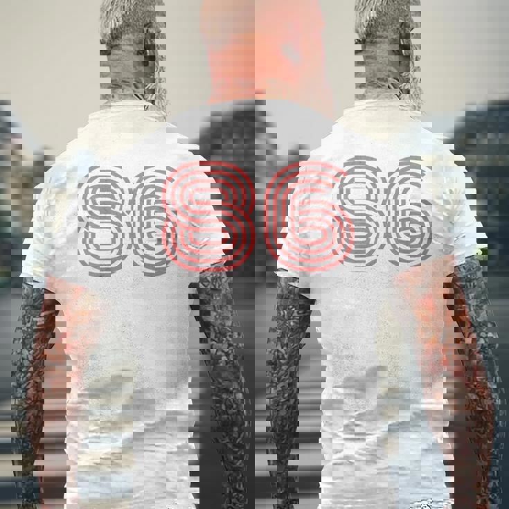 クールなレトロなレタリングジャージ、背番号86 1986 メンズTシャツ バックプリント 高齢者への贈り物