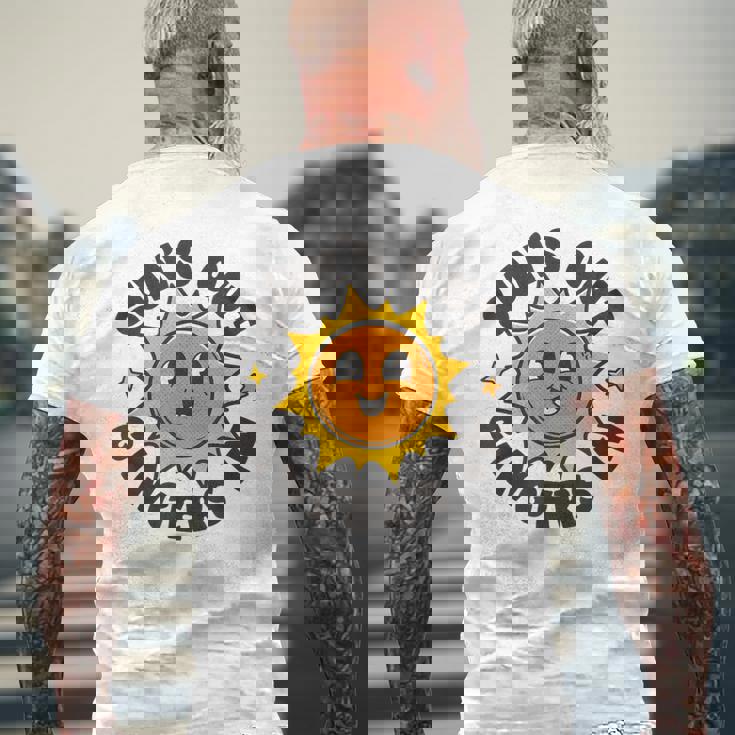 サンズ・アウト・ジンジャーズ・イン メンズTシャツ バックプリント 高齢者への贈り物