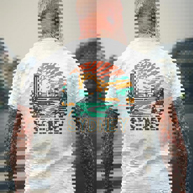 シドニーオーストラリアデザイン メンズTシャツ バックプリント 高齢者への贈り物