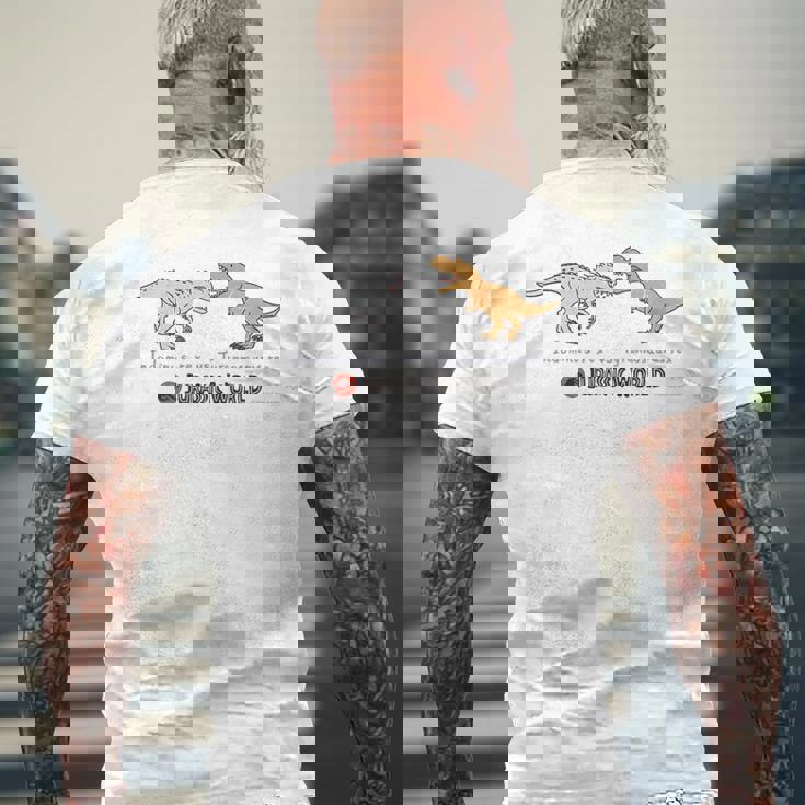 ジュラシック・ワールド インドミナスvsティラノサウルス Loose Illust メンズTシャツ バックプリント 高齢者への贈り物