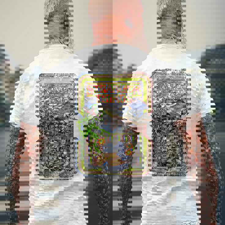 ストレンジャー・シングス プロモ コミック ホッパー デモゴルゴン ヴィンテージ 80年代 メンズTシャツ バックプリント 高齢者への贈り物