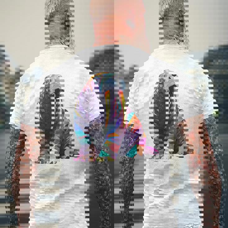 セイウチ 動物 モチーフ 作品 セイウチ メンズTシャツ バックプリント 高齢者への贈り物