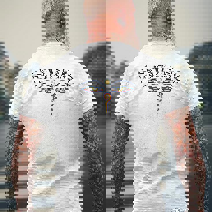 ナマステ ブッダの目 メンズTシャツ バックプリント 高齢者への贈り物