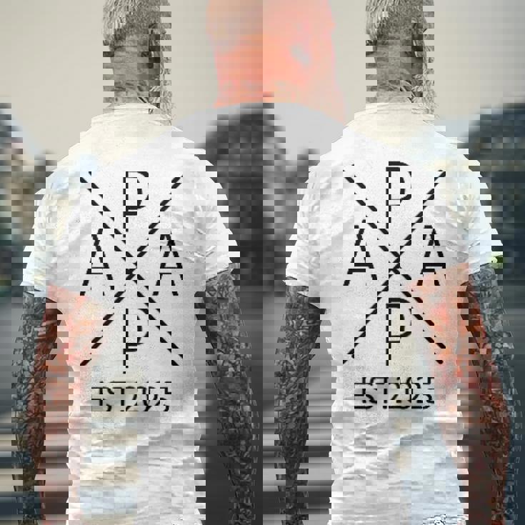 パパ 2025 ファーザー・トゥ・ビー2025 プラウド・パパ 2025 メンズTシャツ バックプリント 高齢者への贈り物