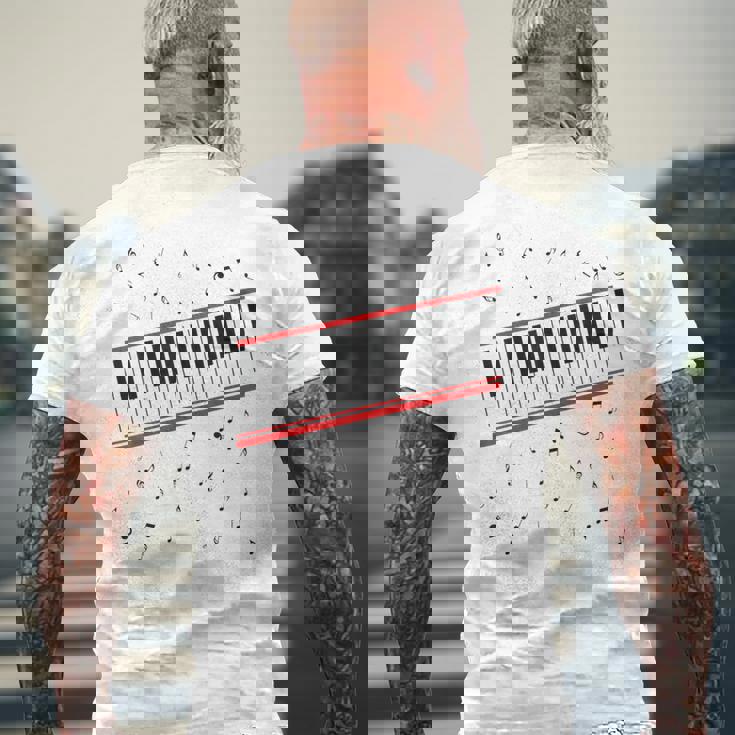 ビート・イット・ピアノ メンズTシャツ バックプリント 高齢者への贈り物