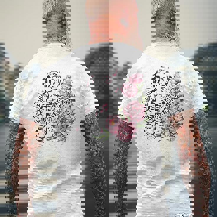 ピアノの鍵盤、音符、花 メンズTシャツ バックプリント 高齢者への贈り物