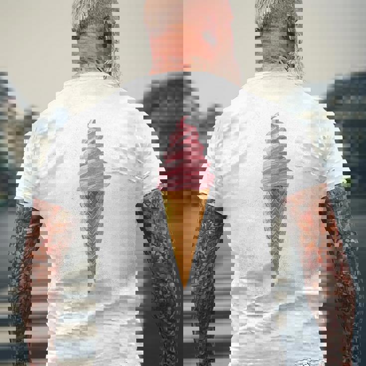 ピンク ソフトサーブ ストロベリー アイスクリーム コーン メンズTシャツ バックプリント 高齢者への贈り物