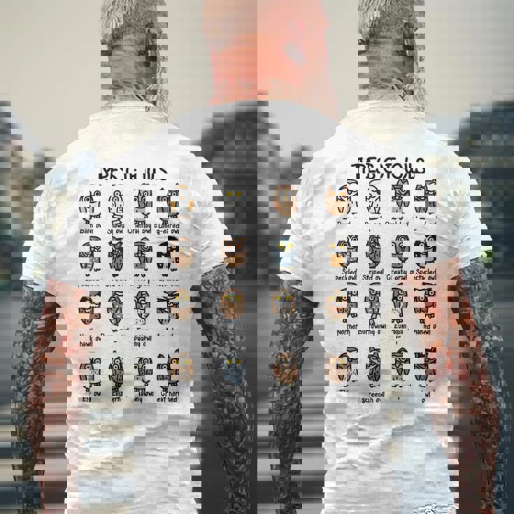 フクロウのコレクションタイプ かわいいフクロウ愛好家向け メンズTシャツ バックプリント 高齢者への贈り物