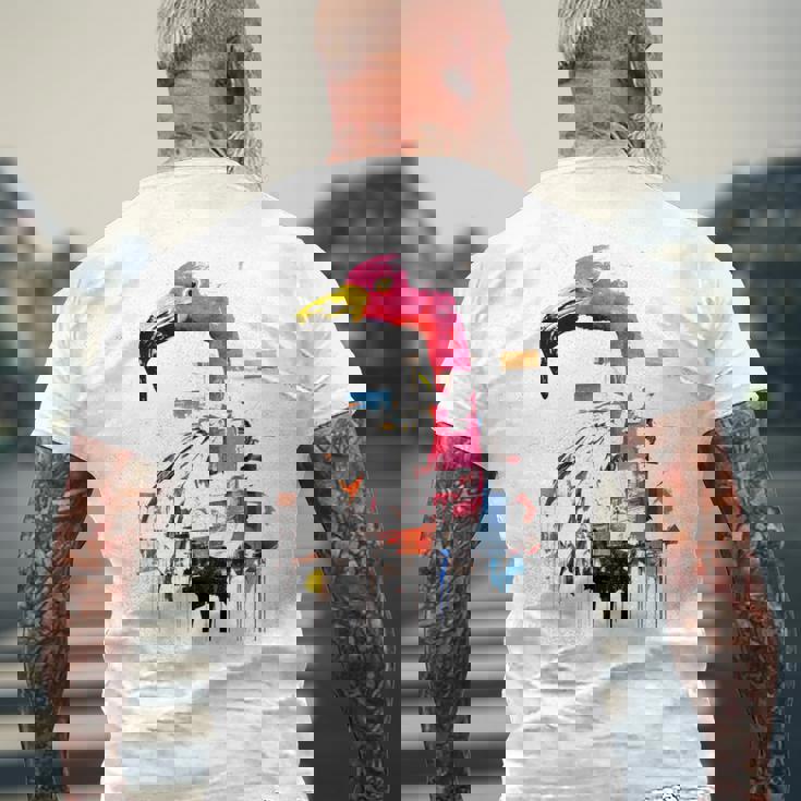 フラミンゴ 鮮やかな色 芸術的な野生動物の表現 メンズTシャツ バックプリント 高齢者への贈り物