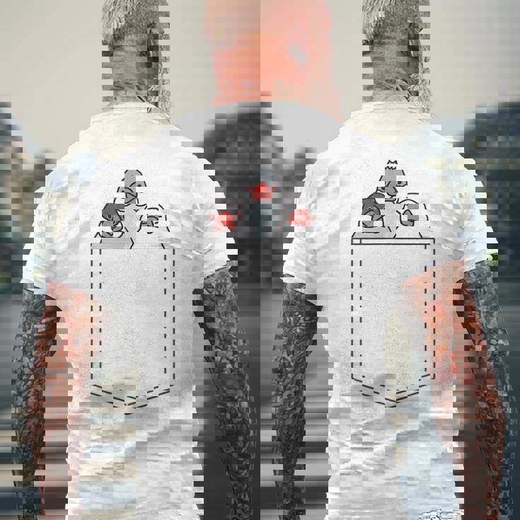 ポケット文鳥 白文鳥 ノーマル文鳥 桜文鳥 並文鳥 シナモン文鳥 文鳥の飼い主 文鳥好き かわいい 文鳥 メンズTシャツ バックプリント 高齢者への贈り物