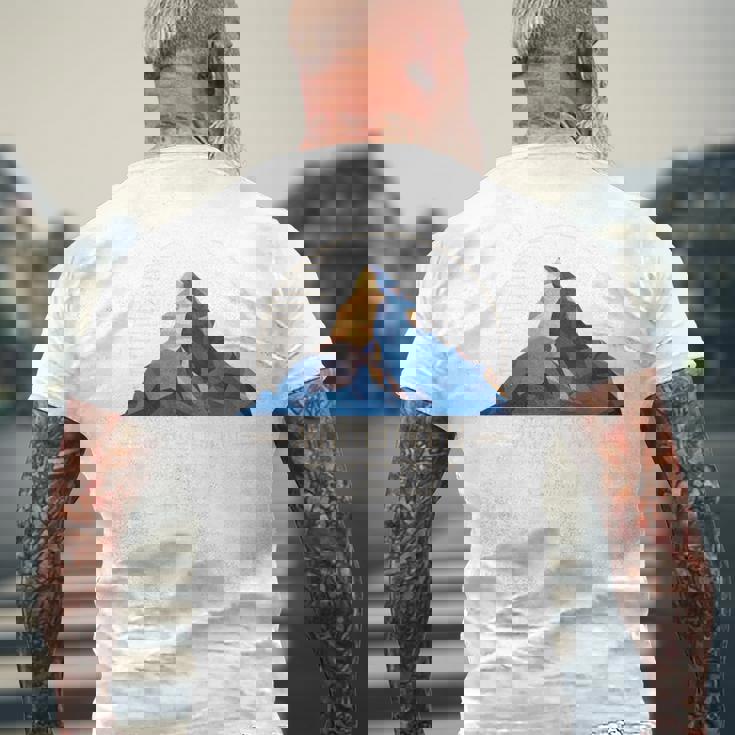 マッターホルン山 ツェルマット ハイキング スイス ギフト 長袖tシャツ メンズTシャツ バックプリント 高齢者への贈り物