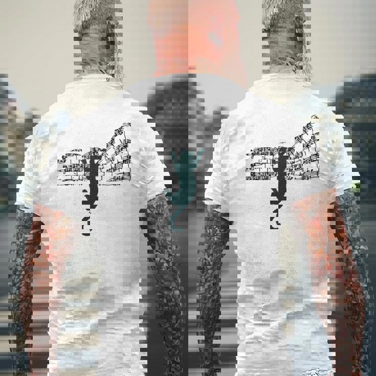 ミュージカル 楽譜上の猫 楽譜 メンズTシャツ バックプリント 高齢者への贈り物