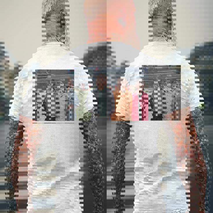 リアム&ノエル・ギャラガー・オアシス・バンド、ネブワース1996 メンズTシャツ バックプリント 高齢者への贈り物