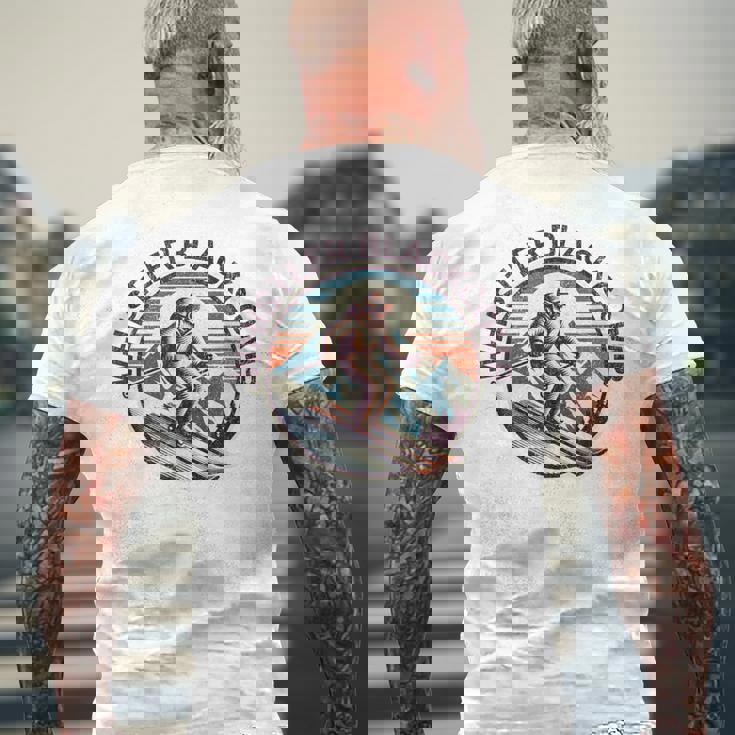 レトロ ヴィンテージ ウィスラー ブラッコム カナダ スキー リゾート 冬 メンズTシャツ バックプリント 高齢者への贈り物