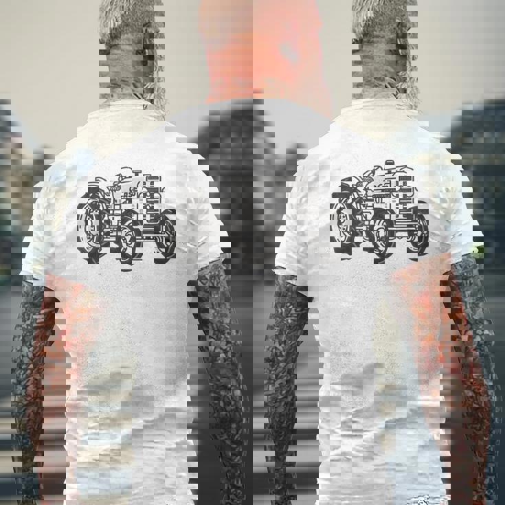 ヴィンテージ 1935年モデル L ケース トラクター 農業 メンズTシャツ バックプリント 高齢者への贈り物