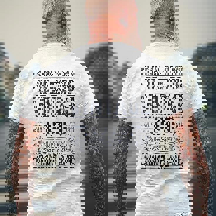 ヴィンテージ 1970 男性用 レトロ 面白い 1970 誕生日 メンズTシャツ バックプリント 高齢者への贈り物