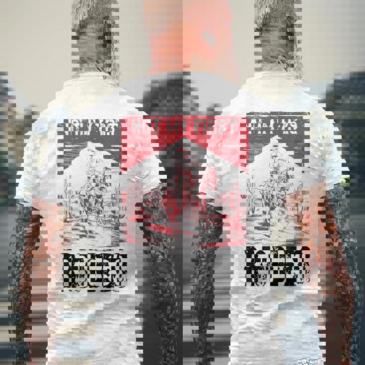 ヴィンテージ・ノット・マイ・ファースト・ロデオ、ファニー・ライディング・カウボーイ・ロデオ メンズTシャツ バックプリント 高齢者への贈り物