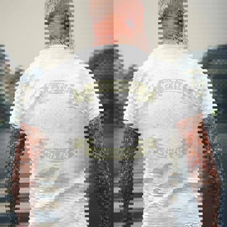 伝説は1965年生まれ ヴィンテージ 還暦 60歳 メンズTシャツ バックプリント 高齢者への贈り物