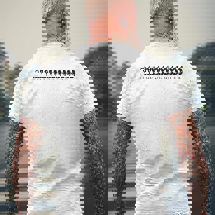 写真 絞り カメラ レンズ サイズ 写真家 写真 メンズTシャツ バックプリント 高齢者への贈り物