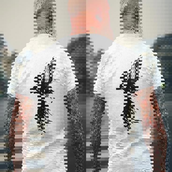 妖精 神話 ホールド カメラ グラフィック ファンタジー ポートレート 妖精 メンズTシャツ バックプリント 高齢者への贈り物