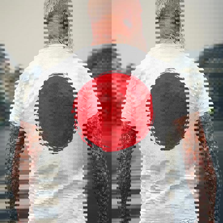 日本国旗 昇る太陽 日照 日の丸 メンズTシャツ バックプリント 高齢者への贈り物