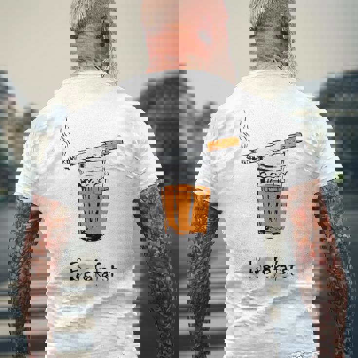 朝食タバコとウイスキー、面白いtシャツギフト。 メンズTシャツ バックプリント 高齢者への贈り物