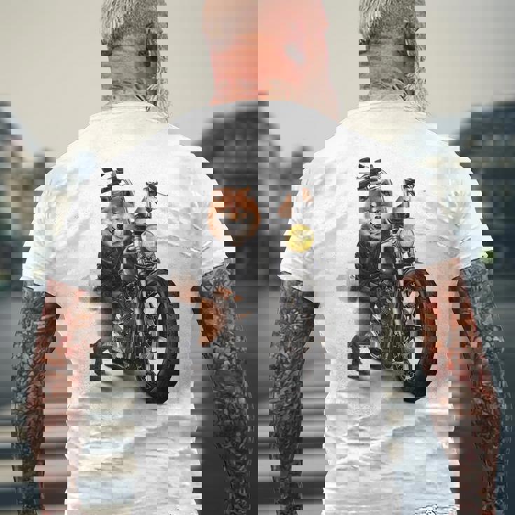 柴犬 いばけん 犬 バイク バイカー メンズTシャツ バックプリント 高齢者への贈り物