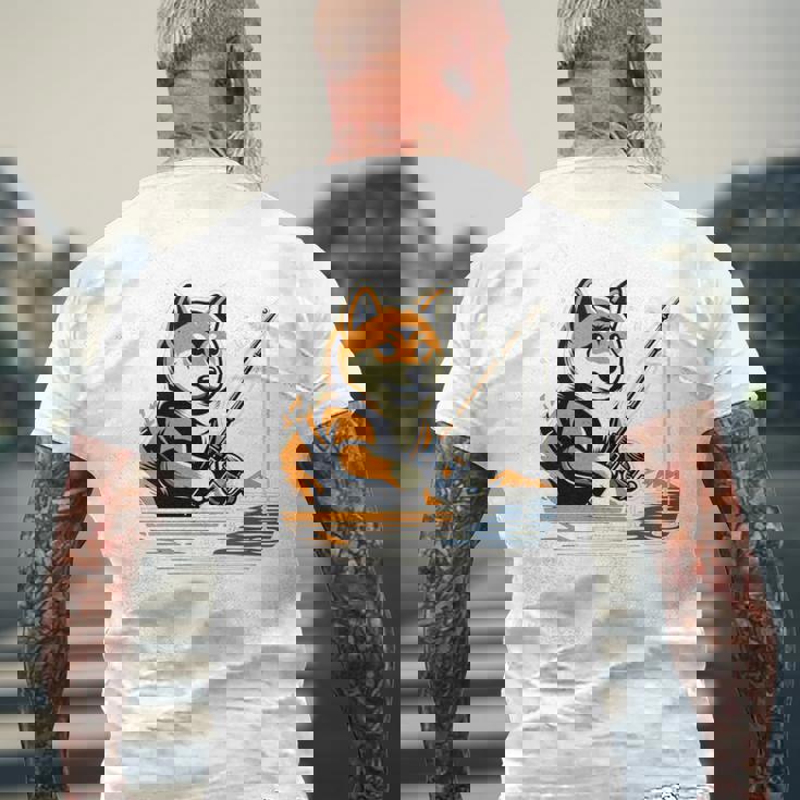 柴犬 犬 イヌ 面白いtシャツ 釣り 釣りバカ 釣り人 メンズ おもしろ 面白い 服 海釣り 川釣り 文字tシャツ 長袖tシャツ メンズTシャツ バックプリント 高齢者への贈り物