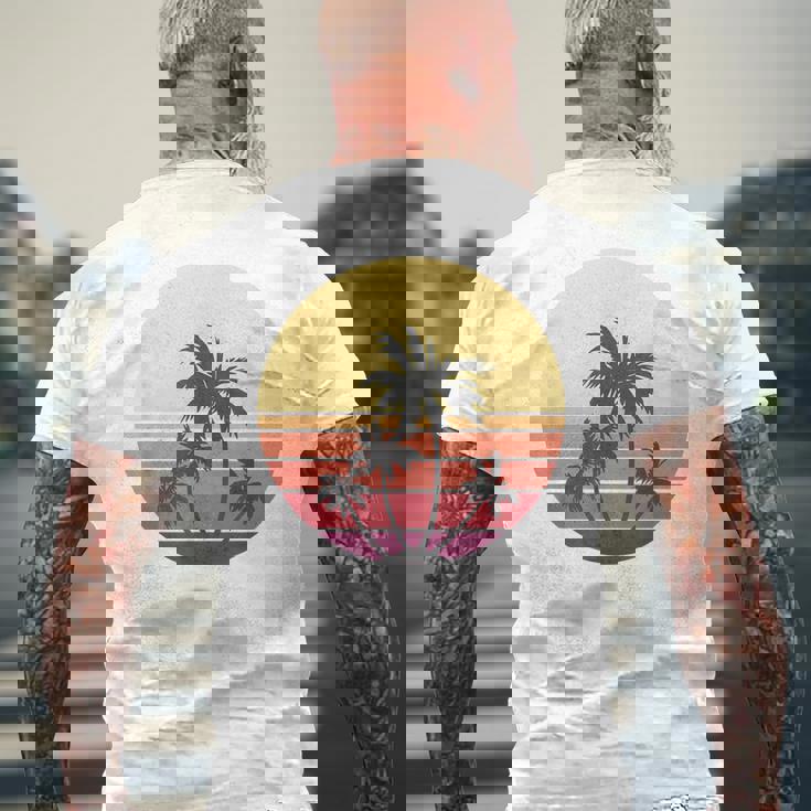 涼しい 夏休み メンズ レディース サンセット ビーチ ヤシの木 メンズTシャツ バックプリント 高齢者への贈り物