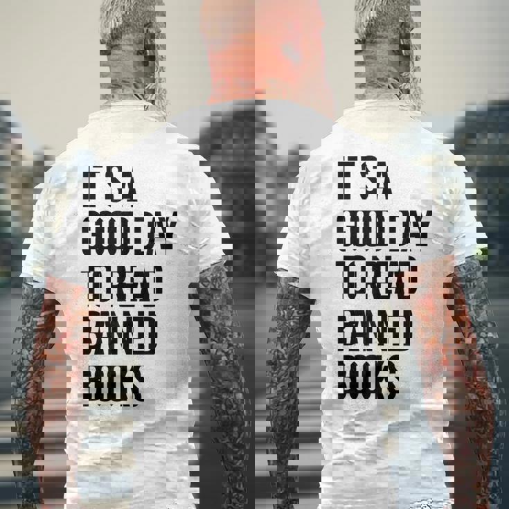 禁止された本を読むのに良い日だ面白いヴィンテージ メンズTシャツ バックプリント 高齢者への贈り物