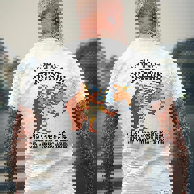 私はレスラーのようなルチャドールだけだ もっとクレイジーなルチャ・リブレ メンズTシャツ バックプリント 高齢者への贈り物