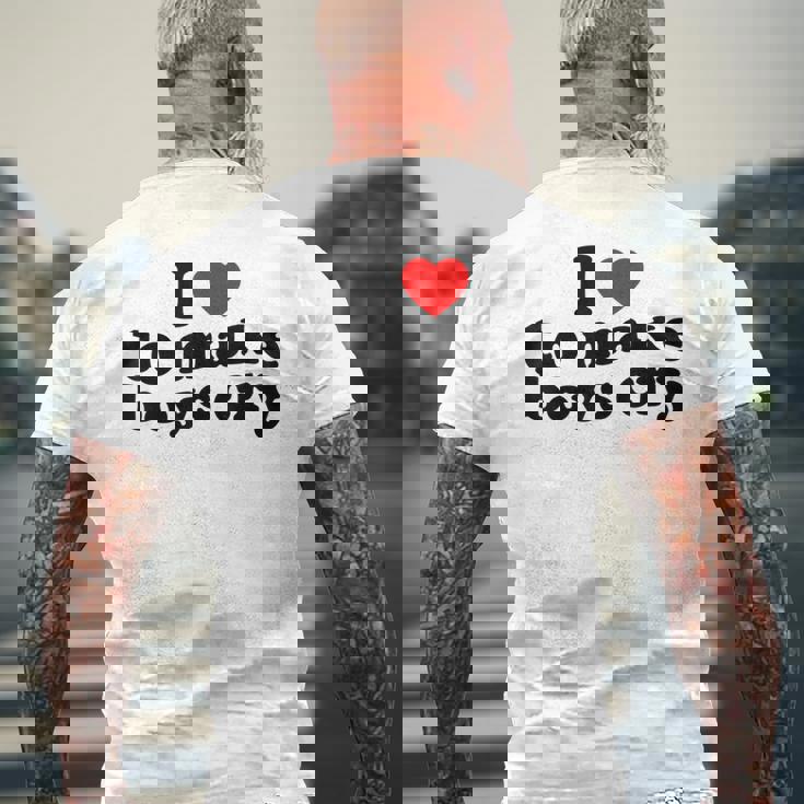 私は男の子を泣かせるのが大好き、男の子を泣かせるのは心 メンズTシャツ バックプリント 高齢者への贈り物