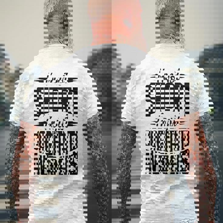 私は背が低いのではなくただ凝縮しているだけです素晴らしさ メンズTシャツ バックプリント 高齢者への贈り物