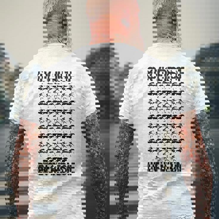 競馬 還暦 面白いtシャツ 馬 ウマ 還暦祝い 60歳 父の日 おもしろ 服 メンズ グッズ 大人 父 男性 メンズTシャツ バックプリント 高齢者への贈り物