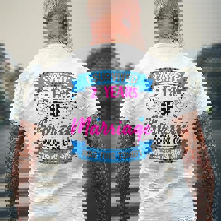 結婚2年 結婚2周年 メンズTシャツ バックプリント 高齢者への贈り物