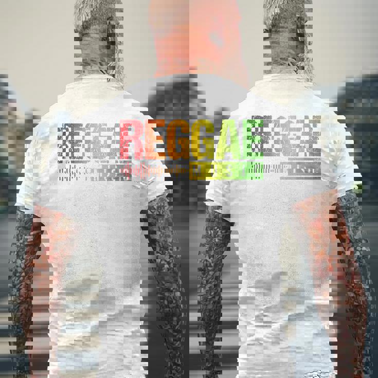 良いラスタファリ音楽の雰囲気、ラスタジャマイカ、レゲエ メンズTシャツ バックプリント 高齢者への贈り物